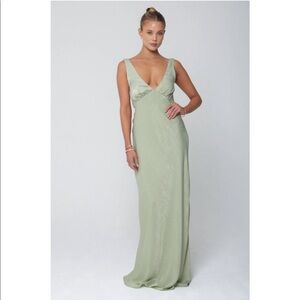 RESA sage green bridesmaid dress v